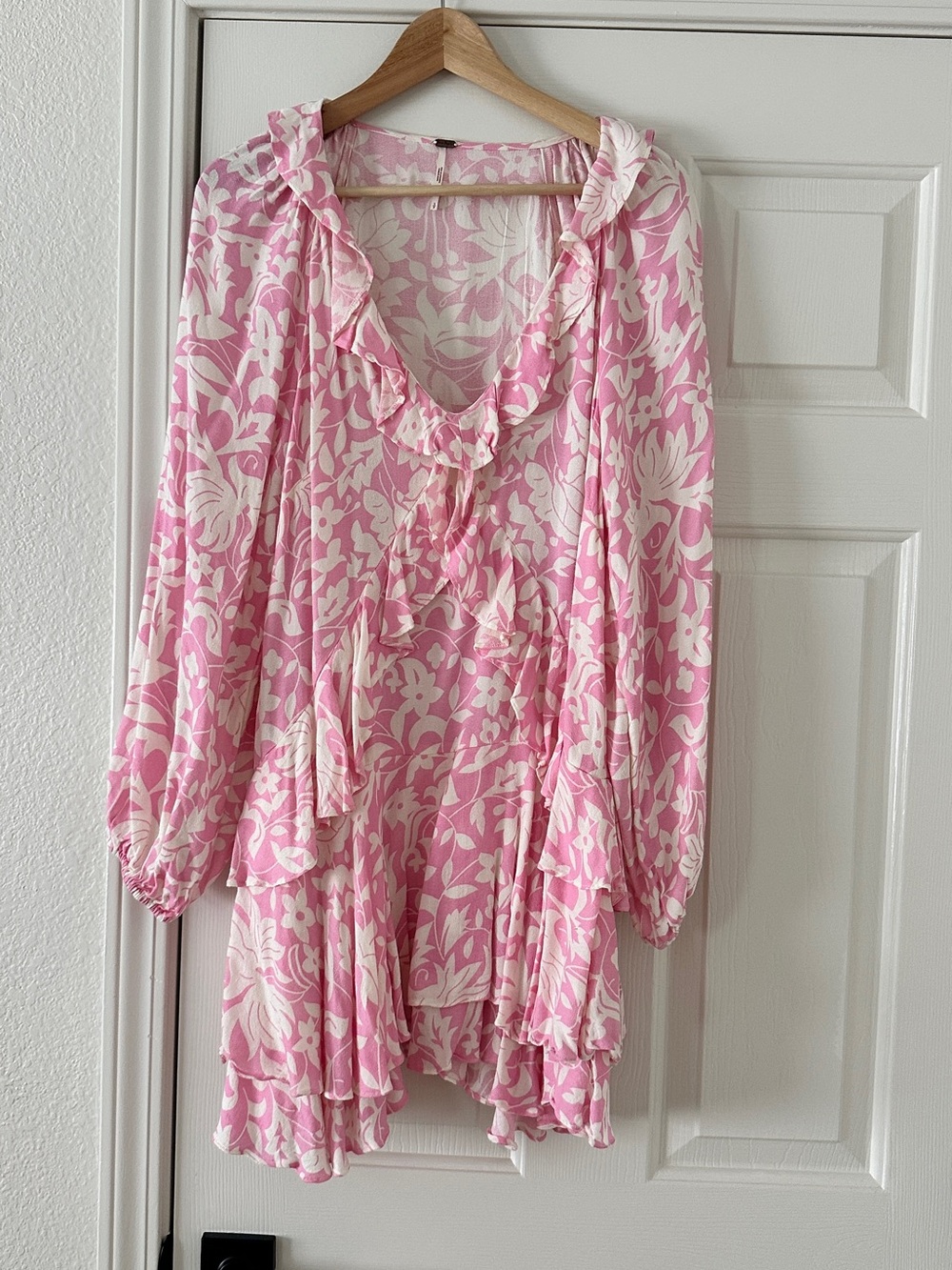 Free People Pink & Cream Floral Ruffle dress small
